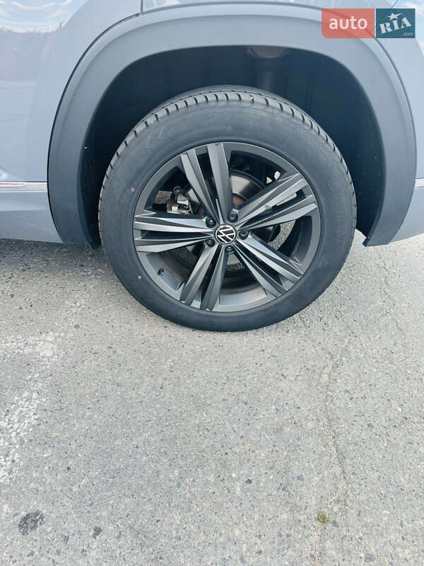 Внедорожник / Кроссовер Volkswagen Atlas 2021 в Белой Церкви