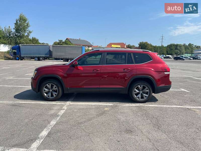 Позашляховик / Кросовер Volkswagen Atlas 2019 в Києві