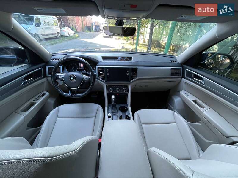 Внедорожник / Кроссовер Volkswagen Atlas 2019 в Киеве фото 6 Внедорожник / Кроссовер Volkswagen Atlas 2019 в Киеве