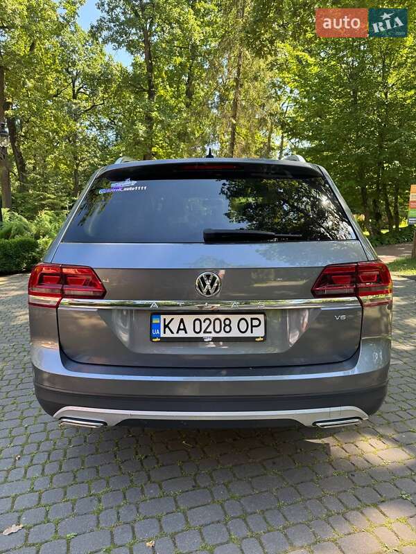 Внедорожник / Кроссовер Volkswagen Atlas 2017 в Львове