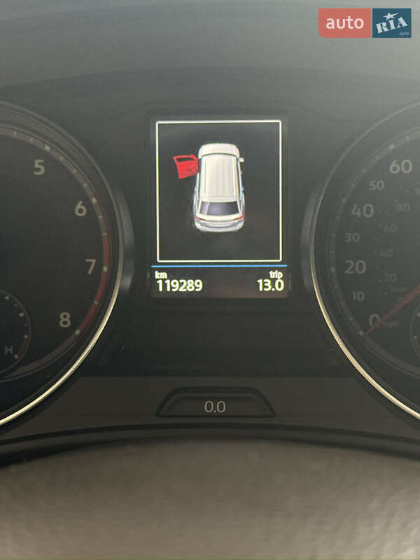 Позашляховик / Кросовер Volkswagen Atlas 2017 в Миколаєві