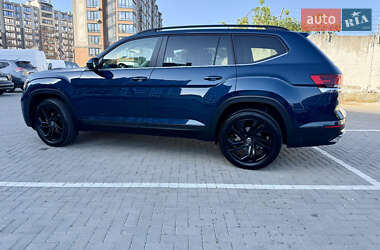 Внедорожник / Кроссовер Volkswagen Atlas 2022 в 