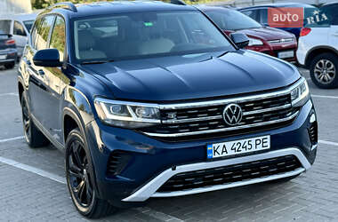 Внедорожник / Кроссовер Volkswagen Atlas 2022 в 