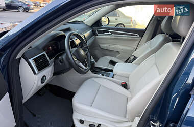 Внедорожник / Кроссовер Volkswagen Atlas 2022 в 