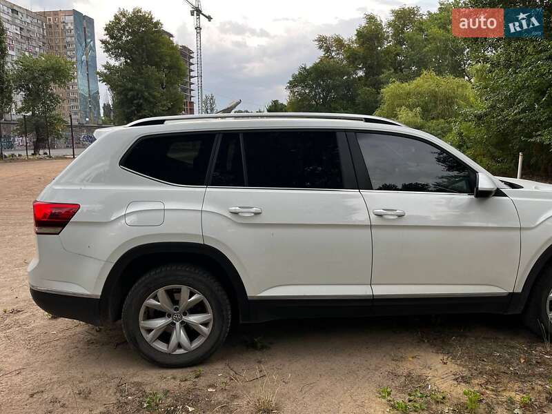 Внедорожник / Кроссовер Volkswagen Atlas 2017 в Днепре