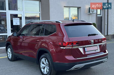 Позашляховик / Кросовер Volkswagen Atlas 2018 в 