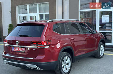 Позашляховик / Кросовер Volkswagen Atlas 2018 в 