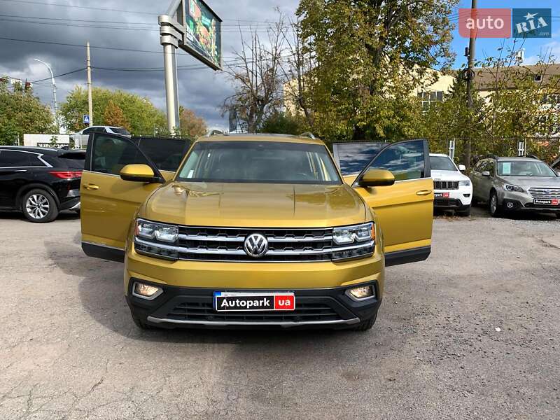 Позашляховик / Кросовер Volkswagen Atlas 2017 в Вінниці