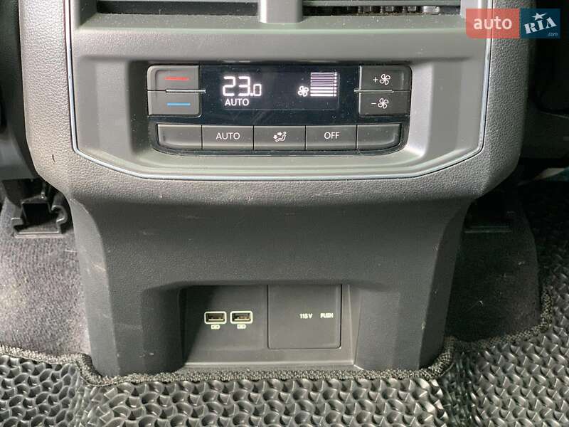 Позашляховик / Кросовер Volkswagen Atlas 2017 в Вінниці