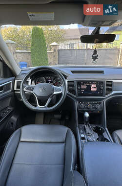 Внедорожник / Кроссовер Volkswagen Atlas 2020 в 