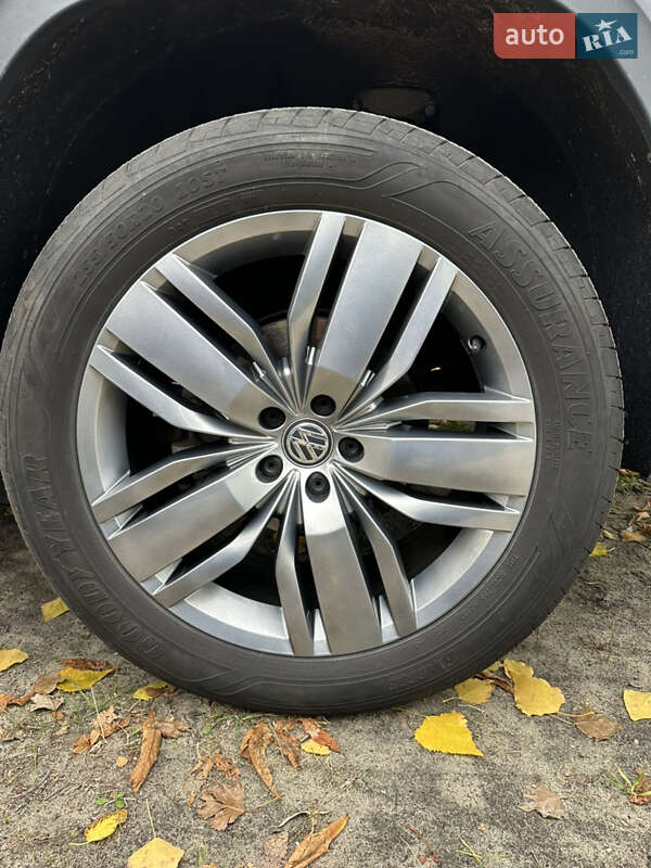 Позашляховик / Кросовер Volkswagen Atlas 2018 в Черкасах