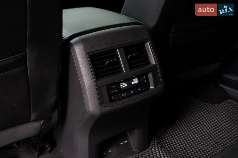 Позашляховик / Кросовер Volkswagen Atlas 2021 в Києві