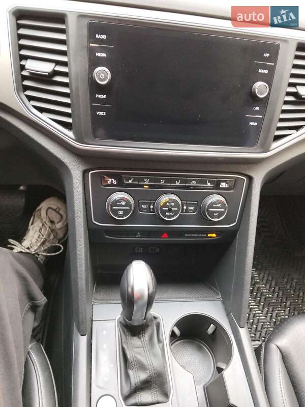 Внедорожник / Кроссовер Volkswagen Atlas 2019 в Ровно фото 4 Внедорожник / Кроссовер Volkswagen Atlas 2019 в Ровно