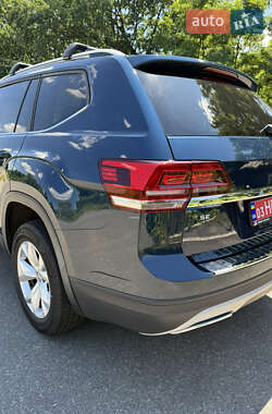 Внедорожник / Кроссовер Volkswagen Atlas 2018 в 