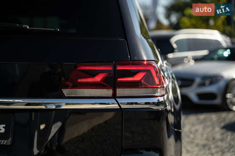 Позашляховик / Кросовер Volkswagen Atlas 2020 в Чернівцях