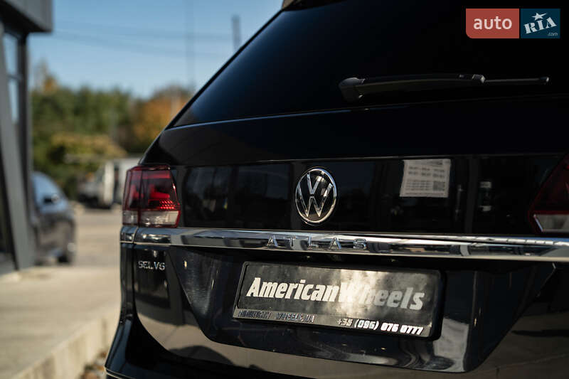 Позашляховик / Кросовер Volkswagen Atlas 2020 в Чернівцях