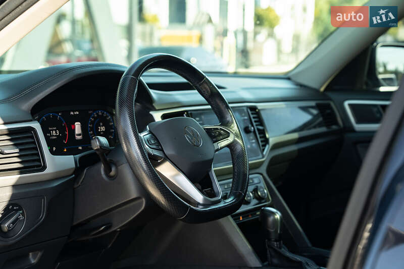 Позашляховик / Кросовер Volkswagen Atlas 2020 в Чернівцях