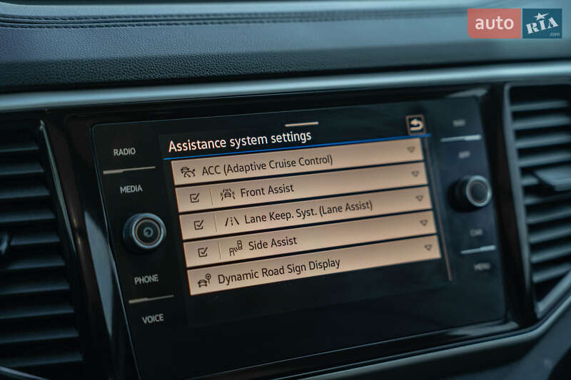 Позашляховик / Кросовер Volkswagen Atlas 2020 в Чернівцях