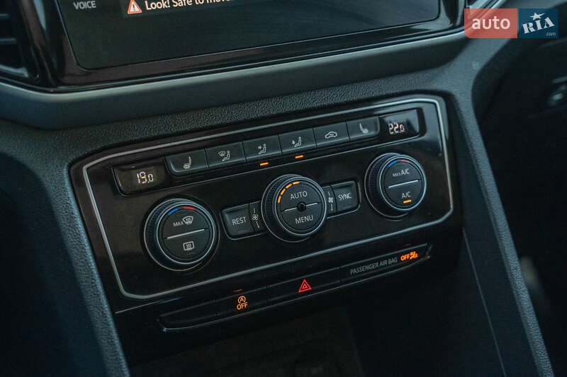 Позашляховик / Кросовер Volkswagen Atlas 2020 в Чернівцях