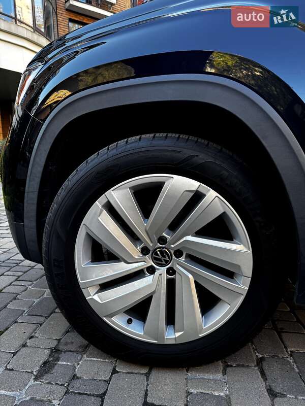 Внедорожник / Кроссовер Volkswagen Atlas 2020 в Киеве фото 22 Внедорожник / Кроссовер Volkswagen Atlas 2020 в Киеве