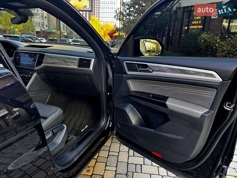 Внедорожник / Кроссовер Volkswagen Atlas 2020 в Киеве фото 44 Внедорожник / Кроссовер Volkswagen Atlas 2020 в Киеве