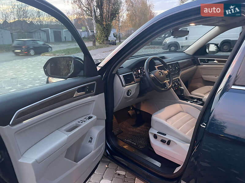 Внедорожник / Кроссовер Volkswagen Atlas 2019 в Киеве фото 22 Внедорожник / Кроссовер Volkswagen Atlas 2019 в Киеве