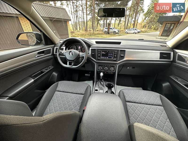 Внедорожник / Кроссовер Volkswagen Atlas 2018 в Нетешине