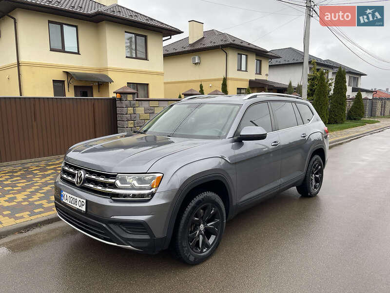 Внедорожник / Кроссовер Volkswagen Atlas 2017 в Киеве