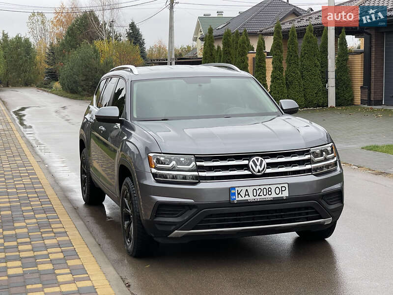 Внедорожник / Кроссовер Volkswagen Atlas 2017 в Киеве