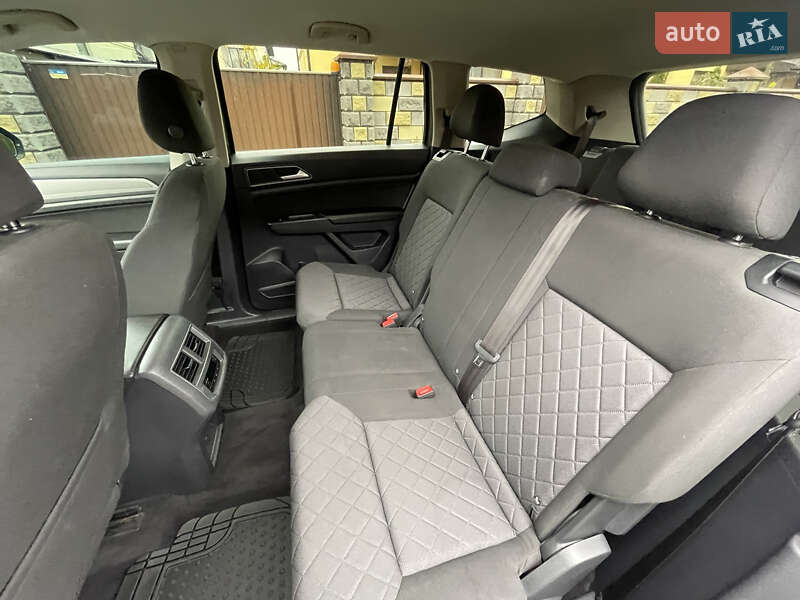 Внедорожник / Кроссовер Volkswagen Atlas 2017 в Киеве