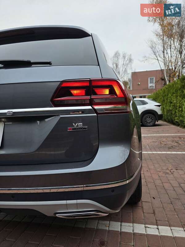 Внедорожник / Кроссовер Volkswagen Atlas 2017 в Черкассах