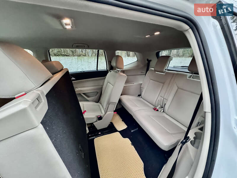 Внедорожник / Кроссовер Volkswagen Atlas 2018 в Киеве фото 11 Внедорожник / Кроссовер Volkswagen Atlas 2018 в Киеве