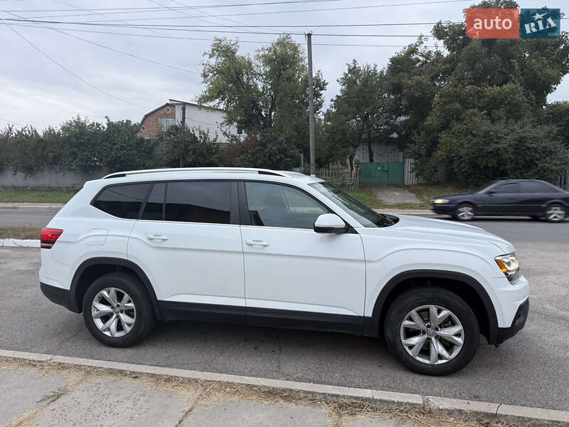 Внедорожник / Кроссовер Volkswagen Atlas 2017 в Киеве фото 6 Внедорожник / Кроссовер Volkswagen Atlas 2017 в Киеве