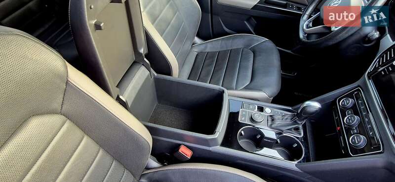 Внедорожник / Кроссовер Volkswagen Atlas 2020 в Киеве