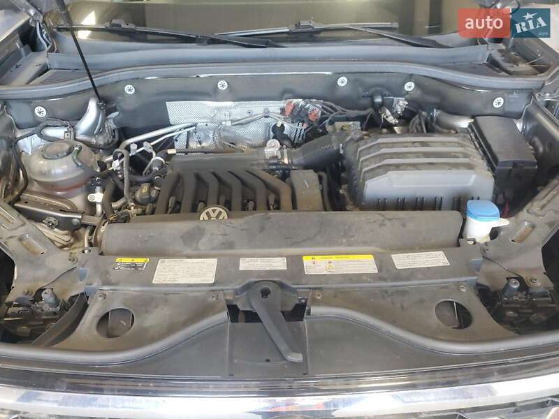 Внедорожник / Кроссовер Volkswagen Atlas 2021 в Ивано-Франковске