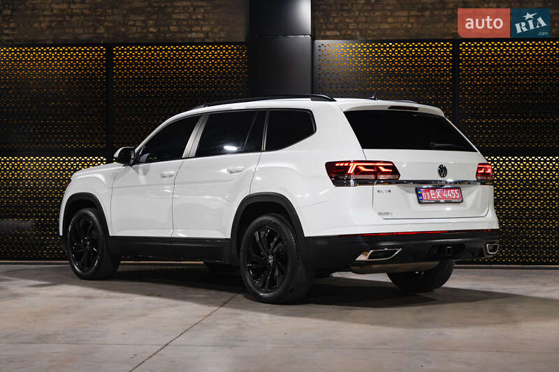 Внедорожник / Кроссовер Volkswagen Atlas 2022 в Луцке