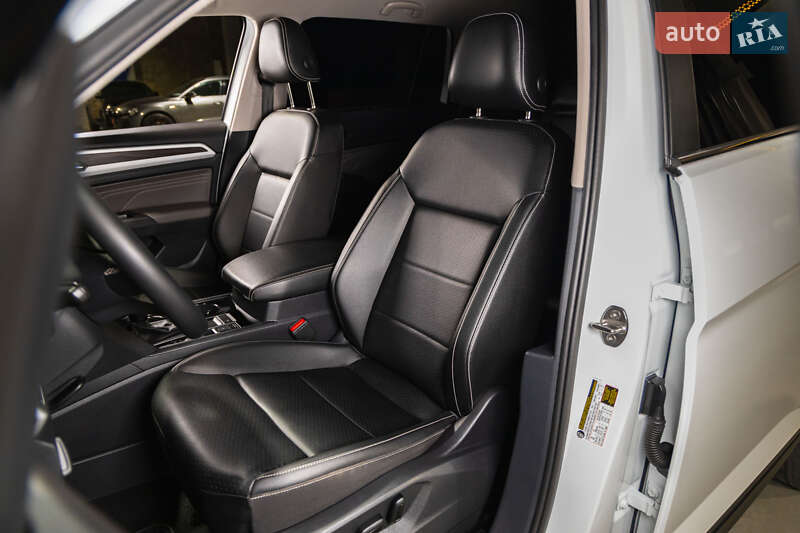 Внедорожник / Кроссовер Volkswagen Atlas 2022 в Луцке