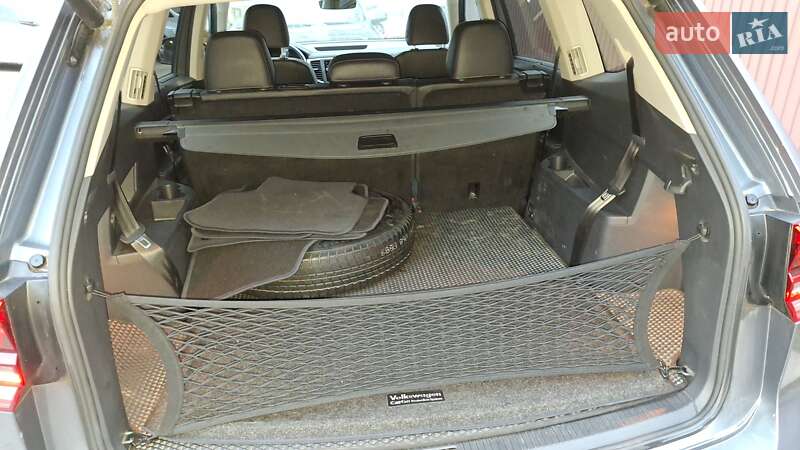 Позашляховик / Кросовер Volkswagen Atlas 2019 в Києві