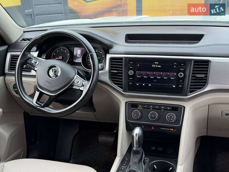 Внедорожник / Кроссовер Volkswagen Atlas 2018 в Стрые