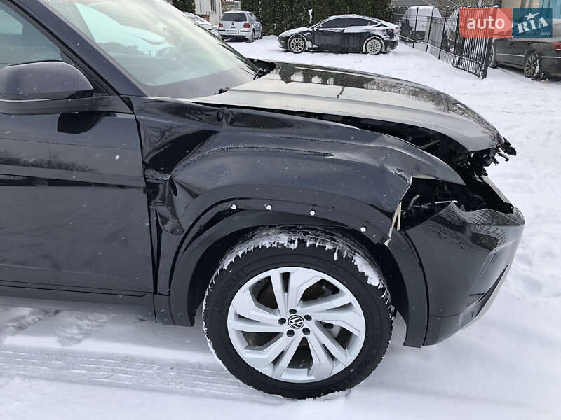 Позашляховик / Кросовер Volkswagen Atlas 2021 в Ірпені