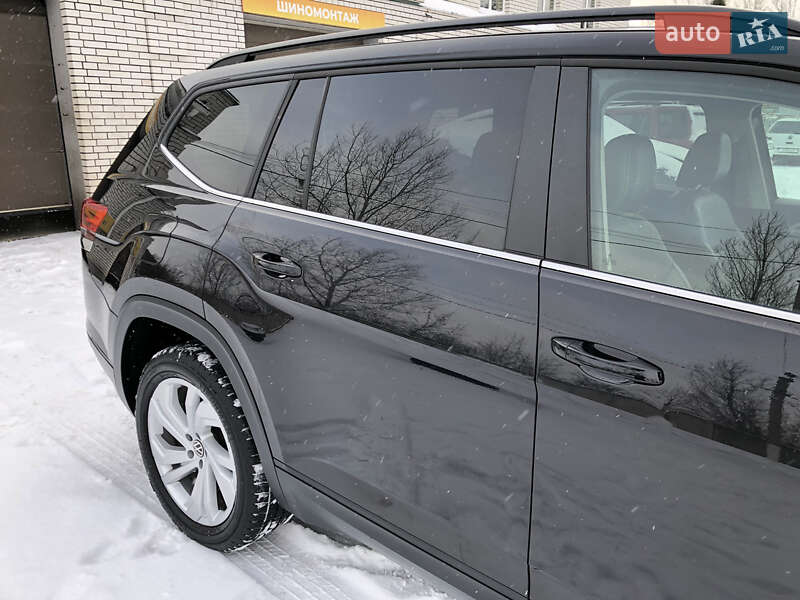 Позашляховик / Кросовер Volkswagen Atlas 2021 в Ірпені