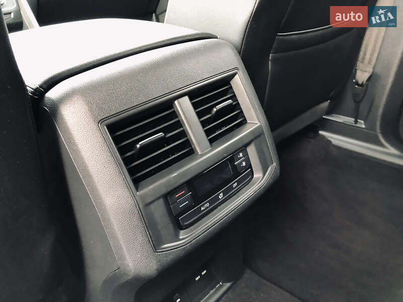 Позашляховик / Кросовер Volkswagen Atlas 2021 в Ірпені