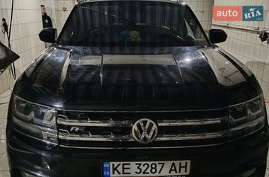 Позашляховик / Кросовер Volkswagen Atlas 2017 в Кривому Розі