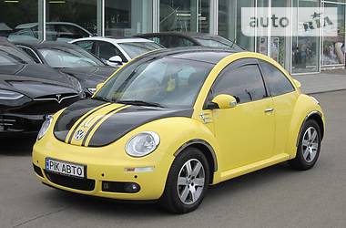 Хэтчбек Volkswagen Beetle 2008 в Киеве