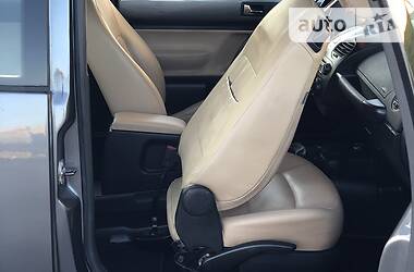 Хетчбек Volkswagen Beetle 2010 в 