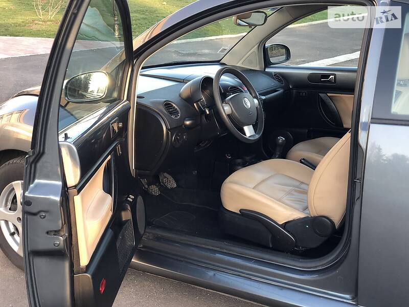 Хетчбек Volkswagen Beetle 2010 в Житомирі фото 22 Хетчбек Volkswagen Beetle 2010 в Житомирі
