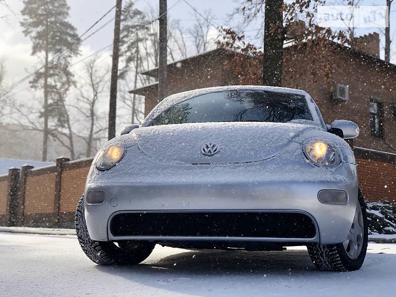 Кабриолет Volkswagen Beetle 2003 в Киеве