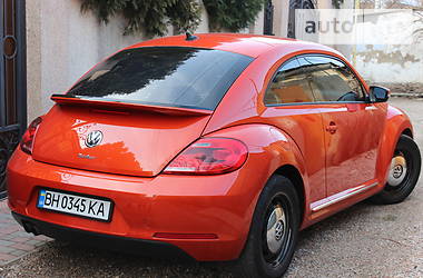 Купе Volkswagen Beetle 2016 в 