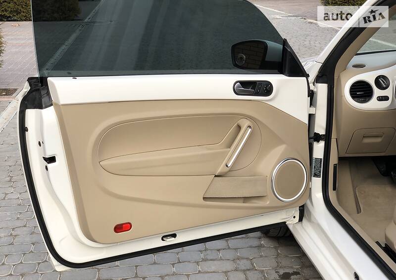 Купе Volkswagen Beetle 2013 в Вінниці