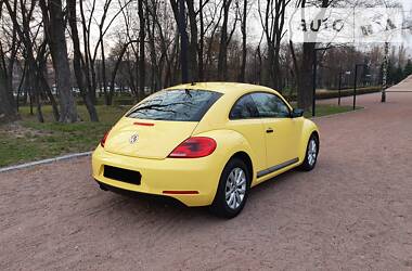 Хетчбек Volkswagen Beetle 2015 в 